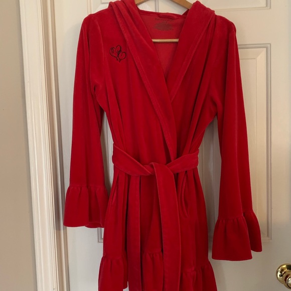 Jasmine & Ginger Hooded Short Robe - Picture 2 of 11